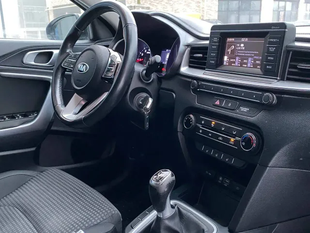 Kia Ceed - фото 3