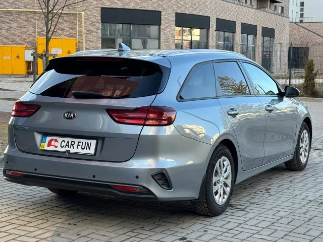 Kia Ceed - фото 4
