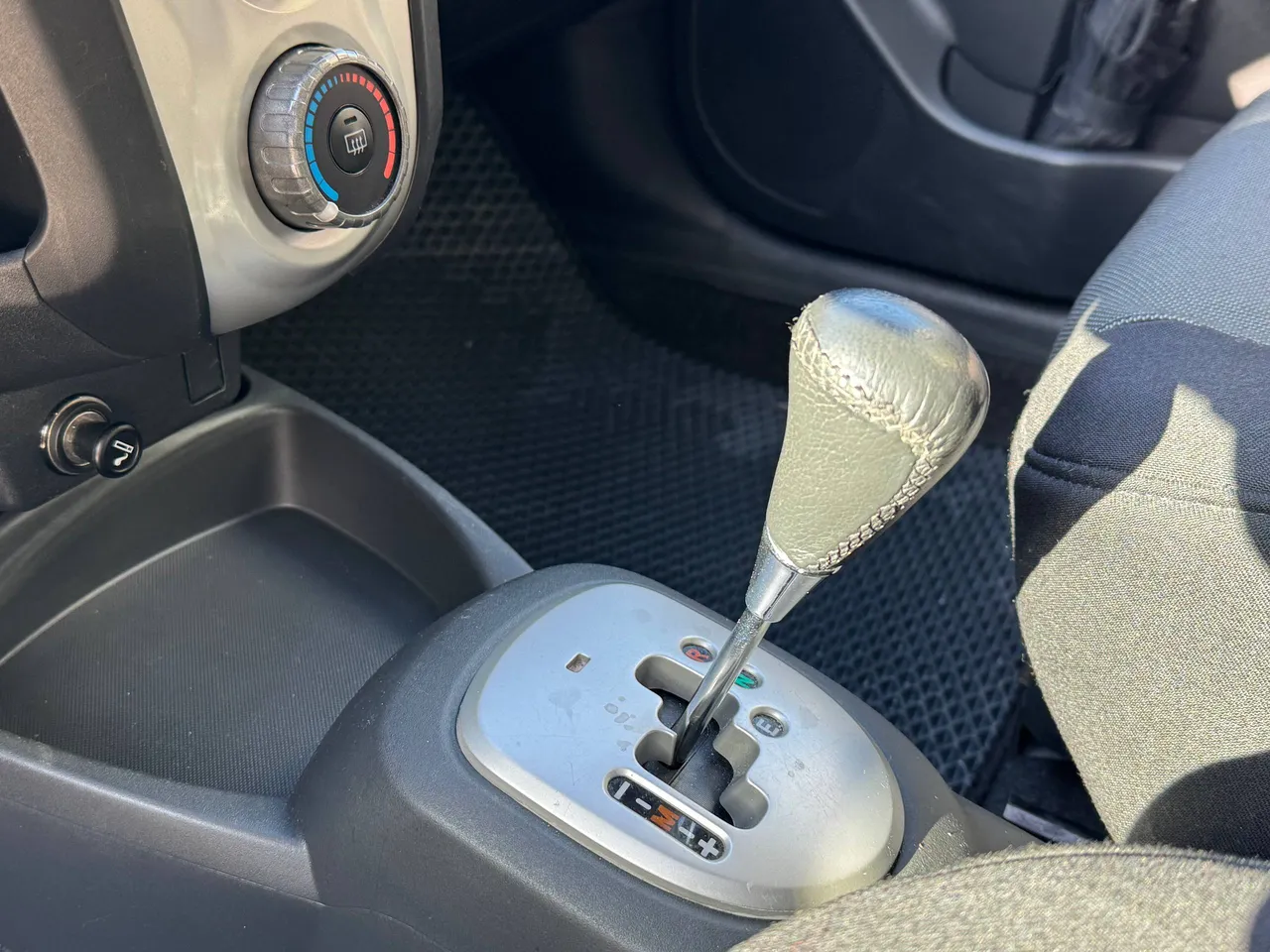Toyota Yaris - фото 14