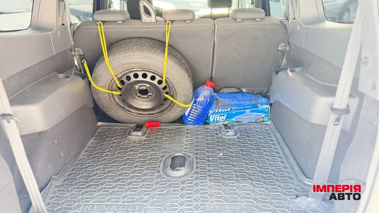 Renault Lodgy - фото 11