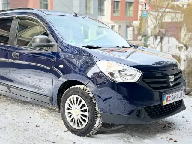 Renault Lodgy - фото 1