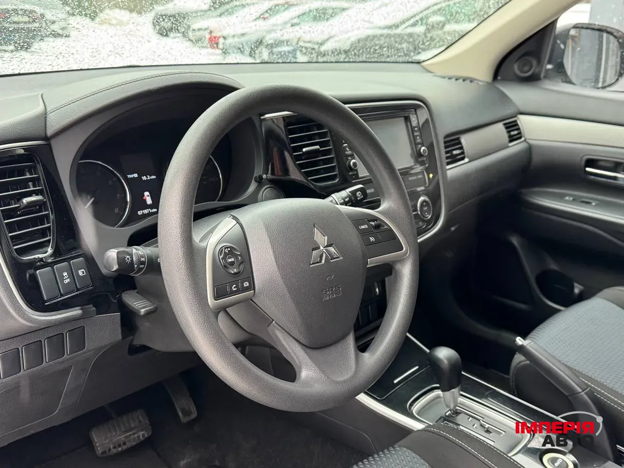 Mitsubishi Outlander - фото 13