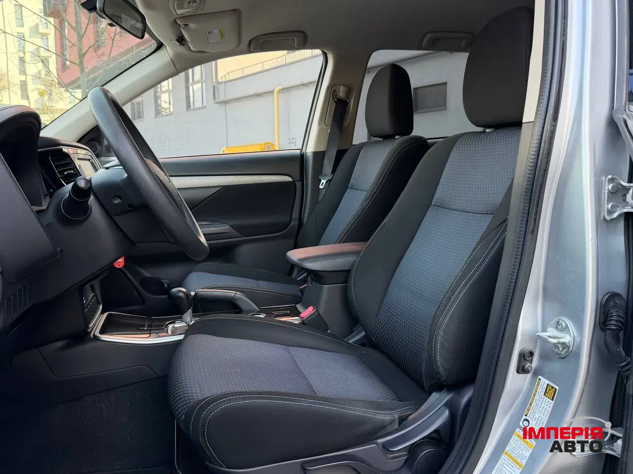 Mitsubishi Outlander - фото 13