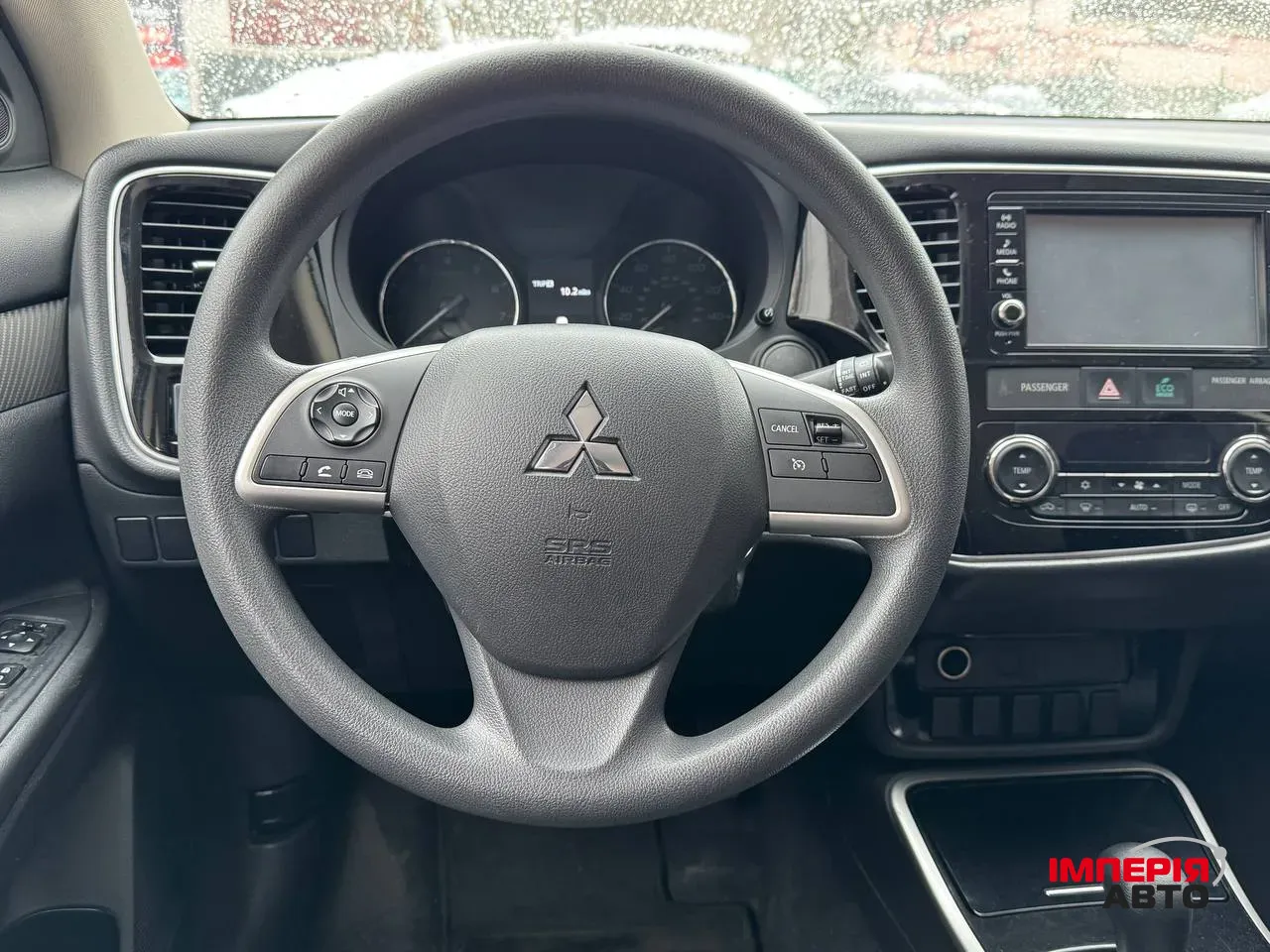 Mitsubishi Outlander - фото 21