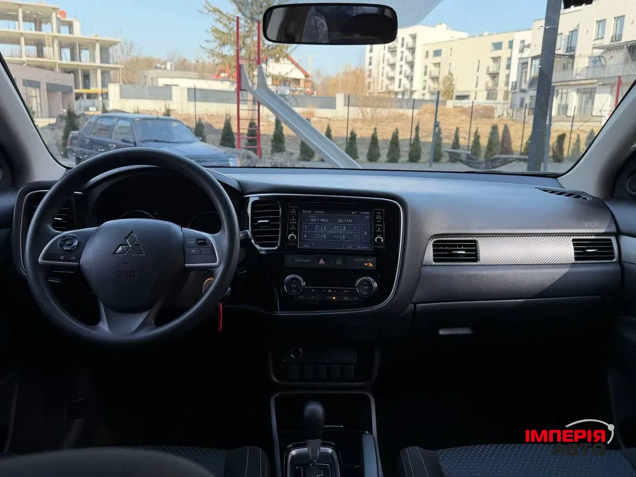 Mitsubishi Outlander - фото 11