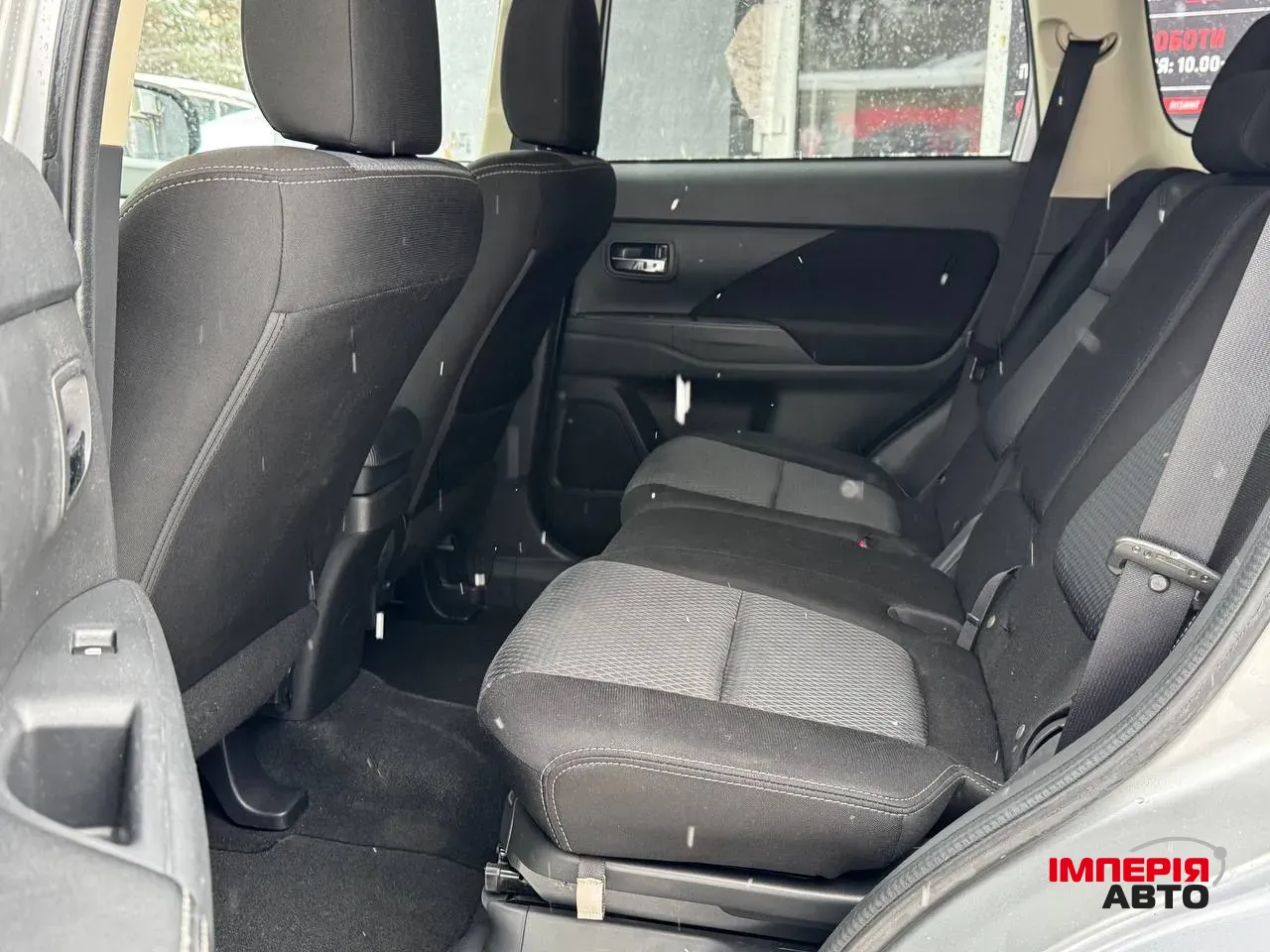 Mitsubishi Outlander - фото 14