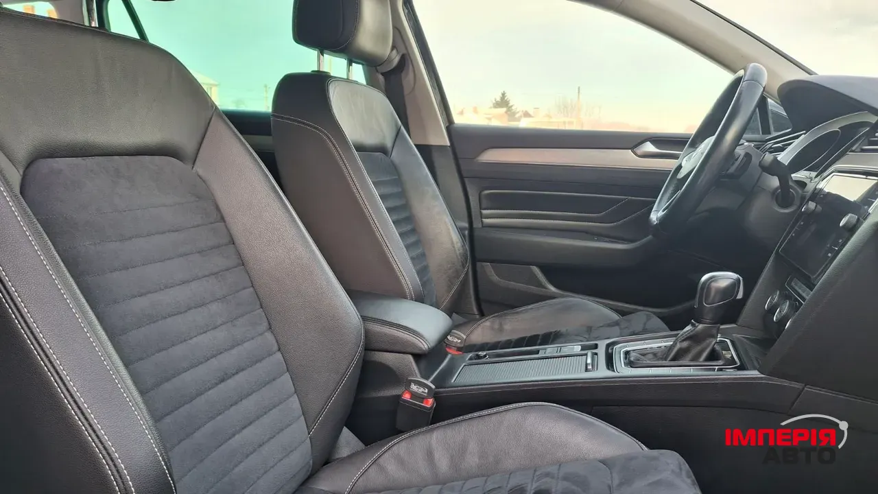 Volkswagen Passat - фото 34