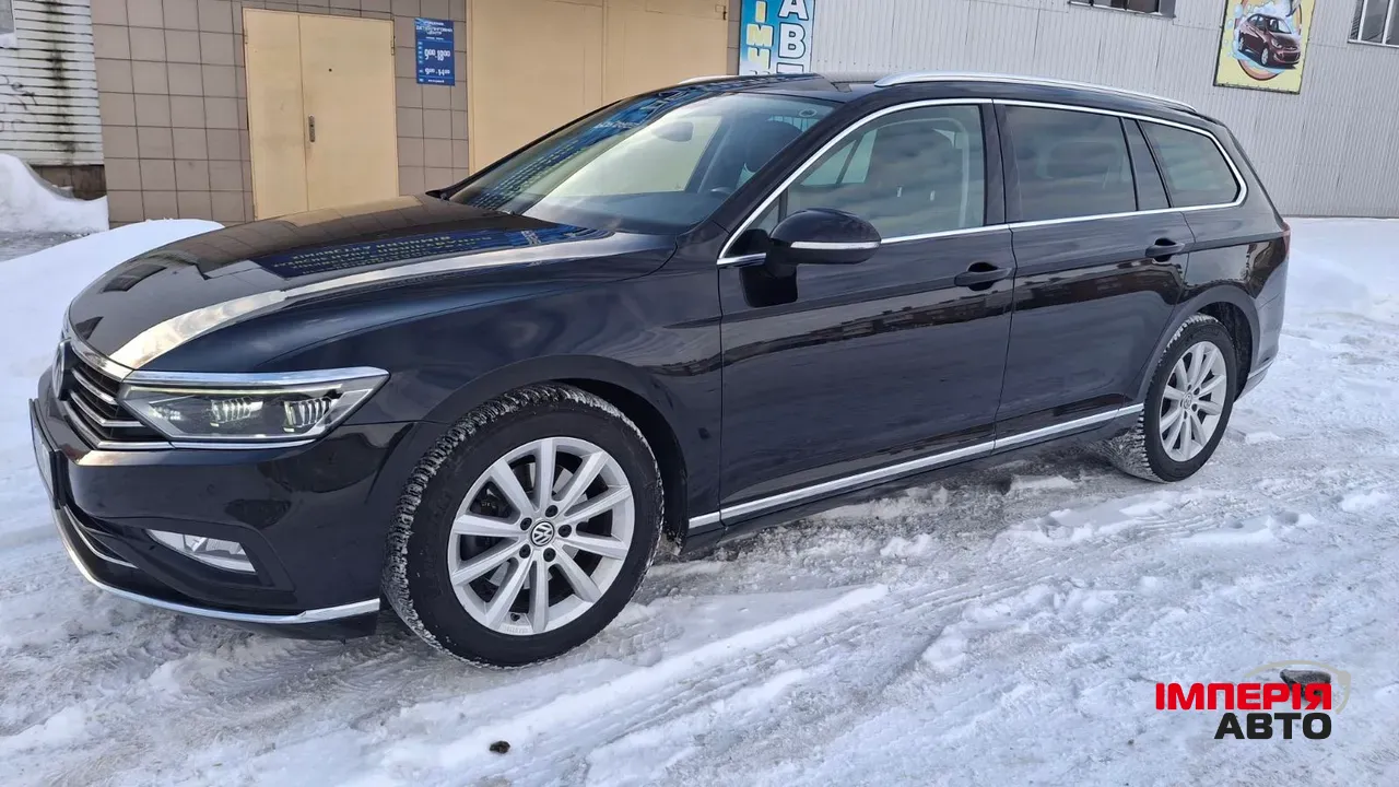 Volkswagen Passat - фото 2