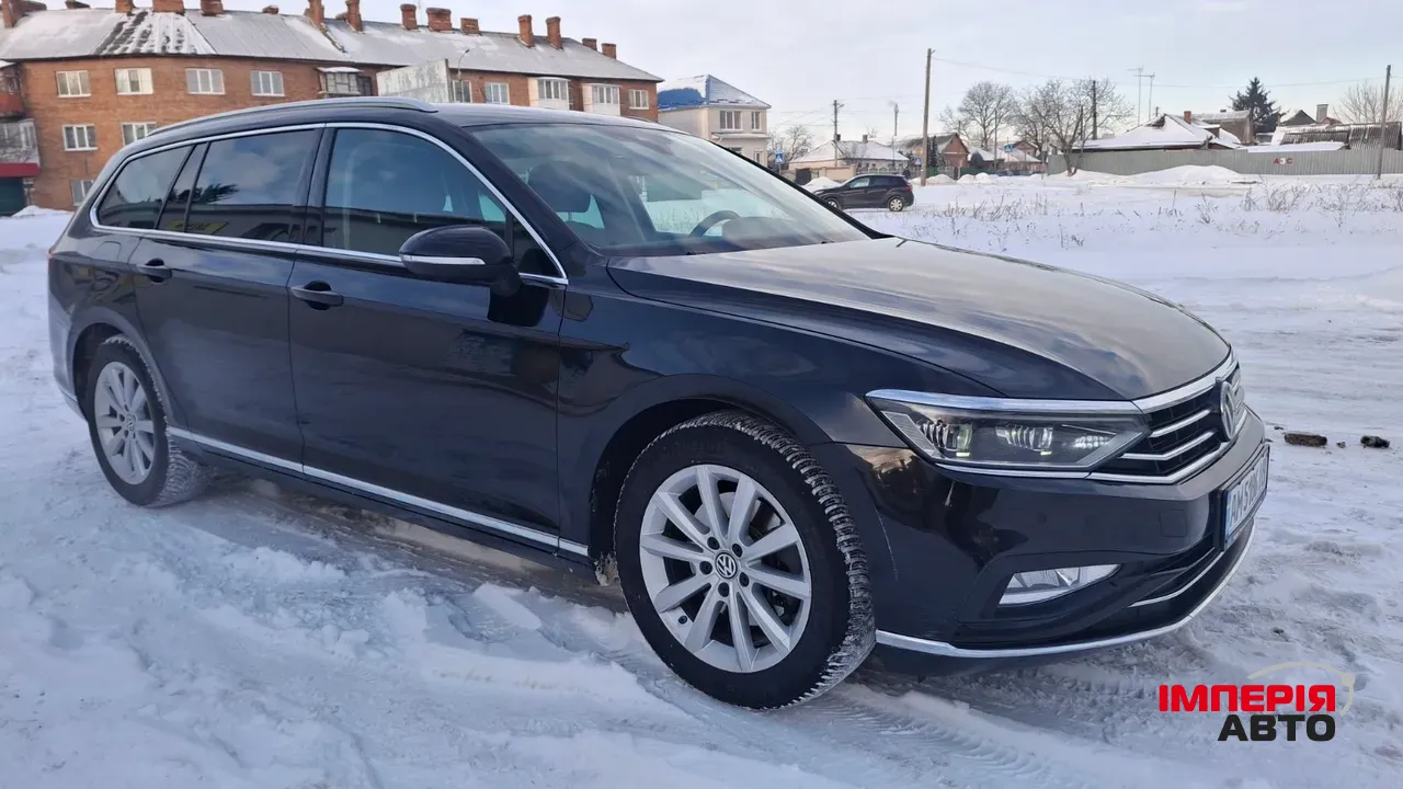 Volkswagen Passat - фото 8