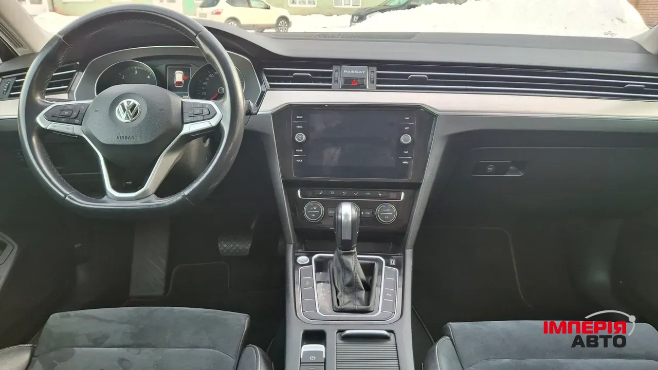 Volkswagen Passat - фото 35