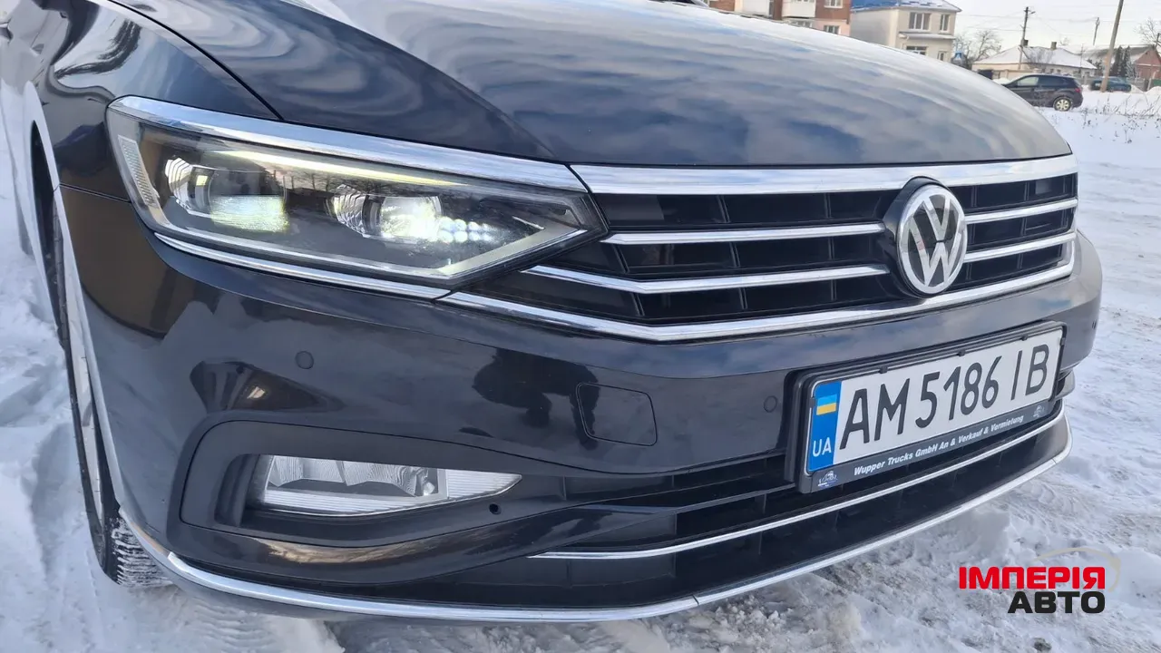 Volkswagen Passat - фото 9