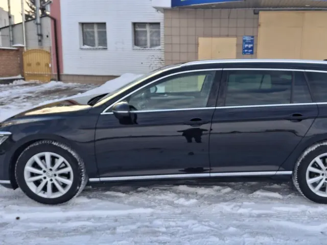 Volkswagen Passat - фото 3