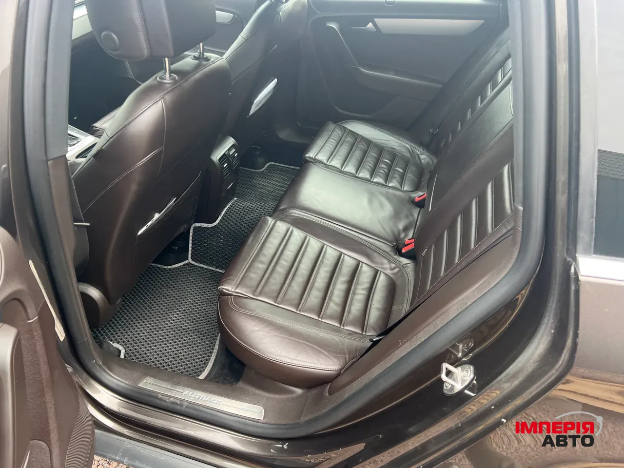 Volkswagen Passat - фото 4