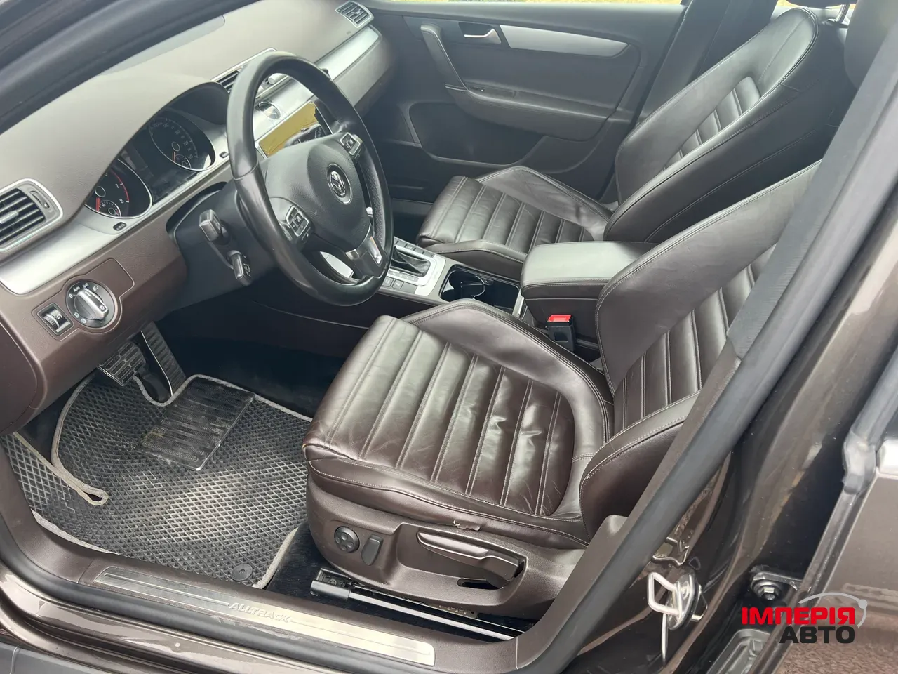 Volkswagen Passat - фото 9