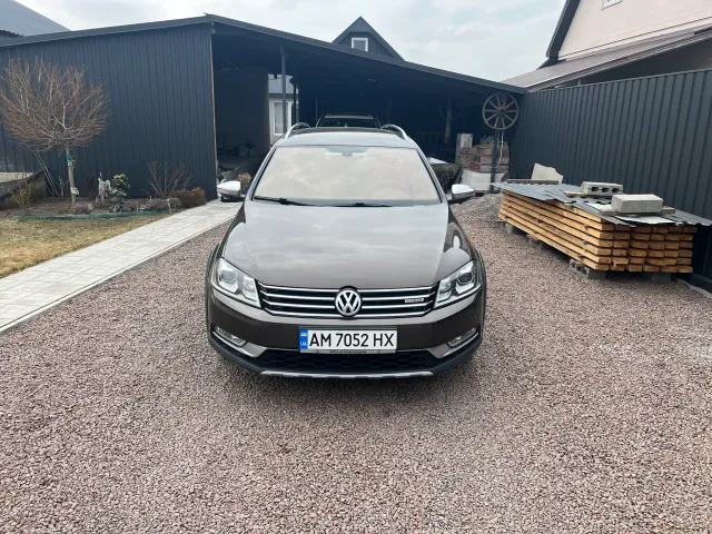 Volkswagen Passat - фото 3