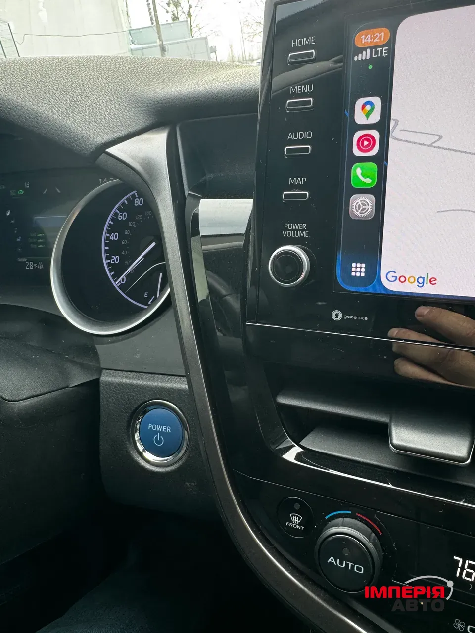 Toyota Camry - фото 16