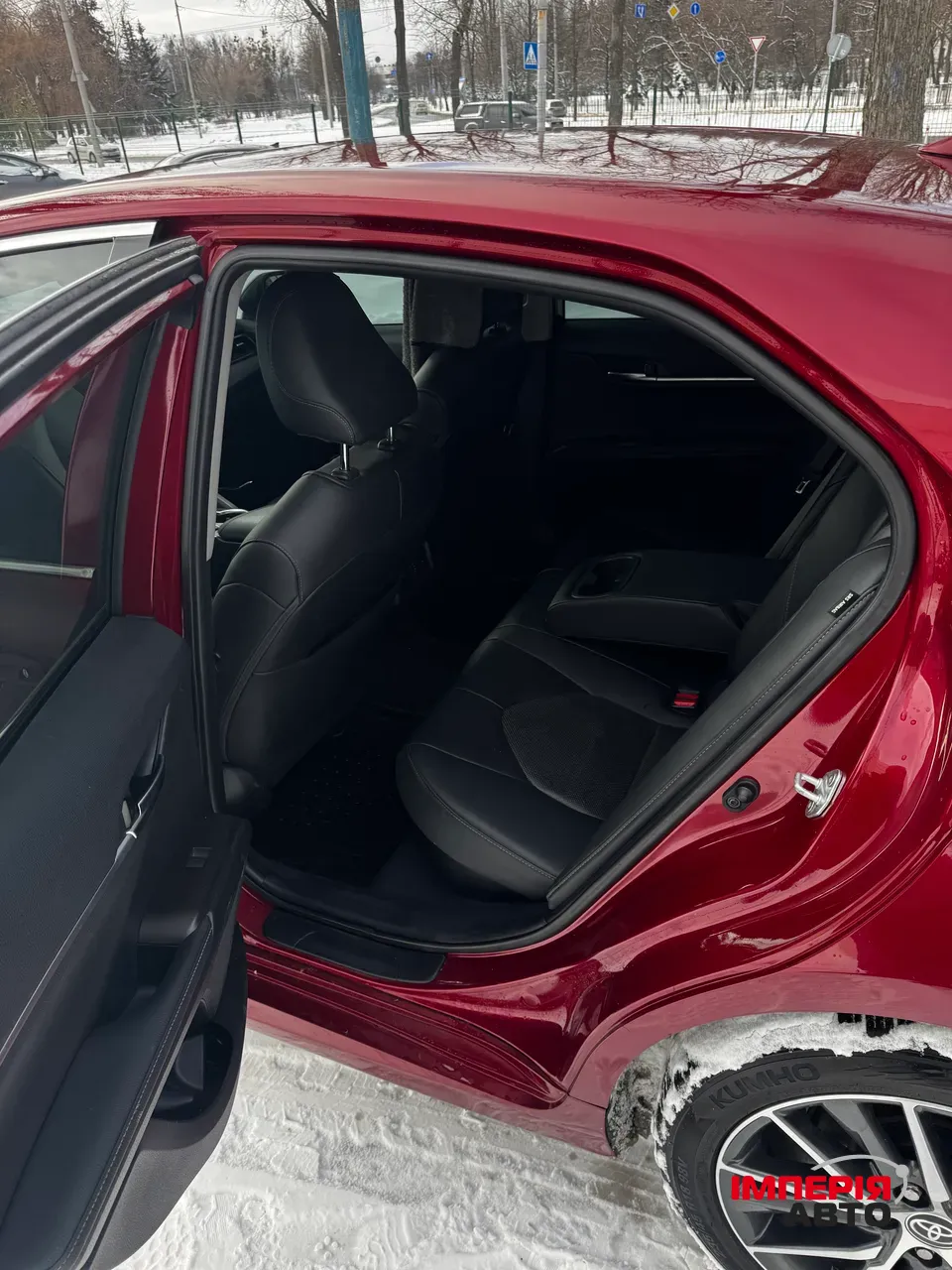 Toyota Camry - фото 5