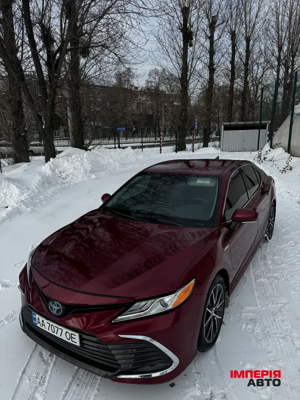Toyota Camry - фото 3