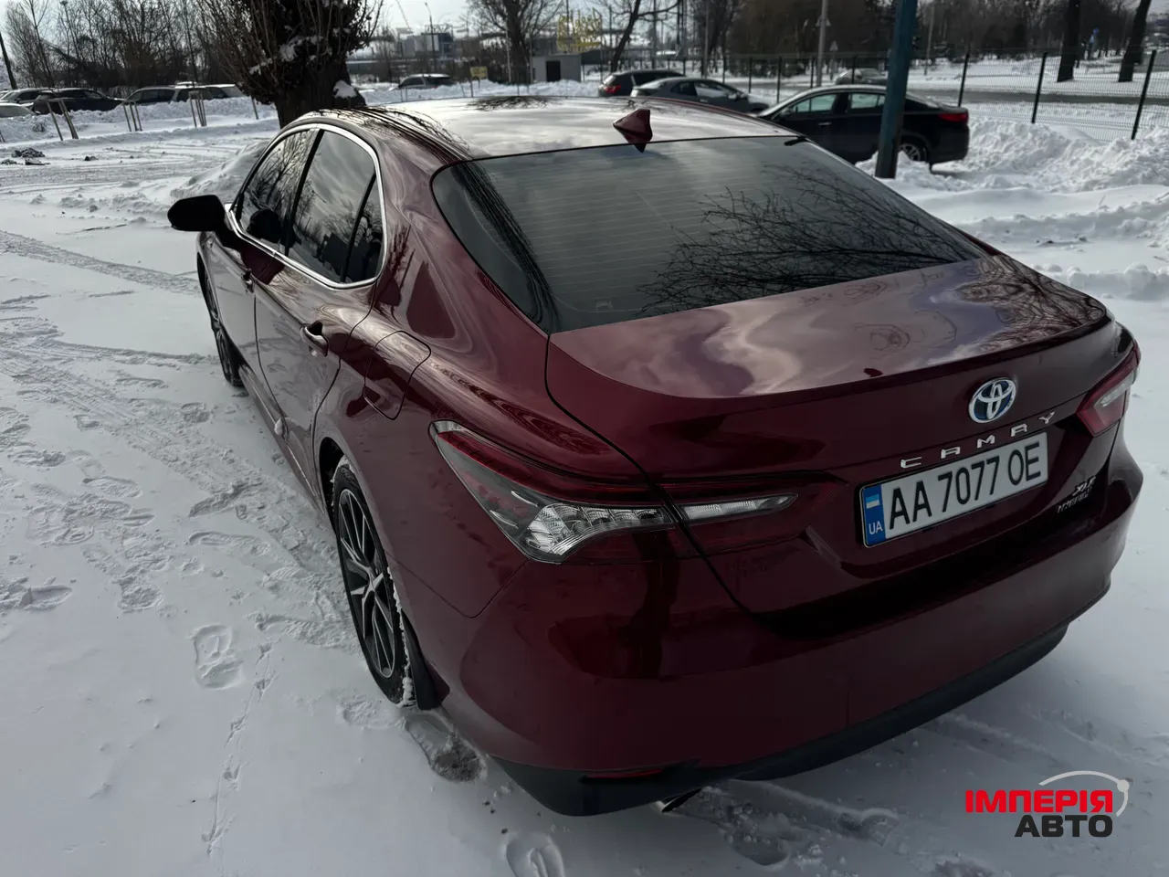 Toyota Camry - фото 9
