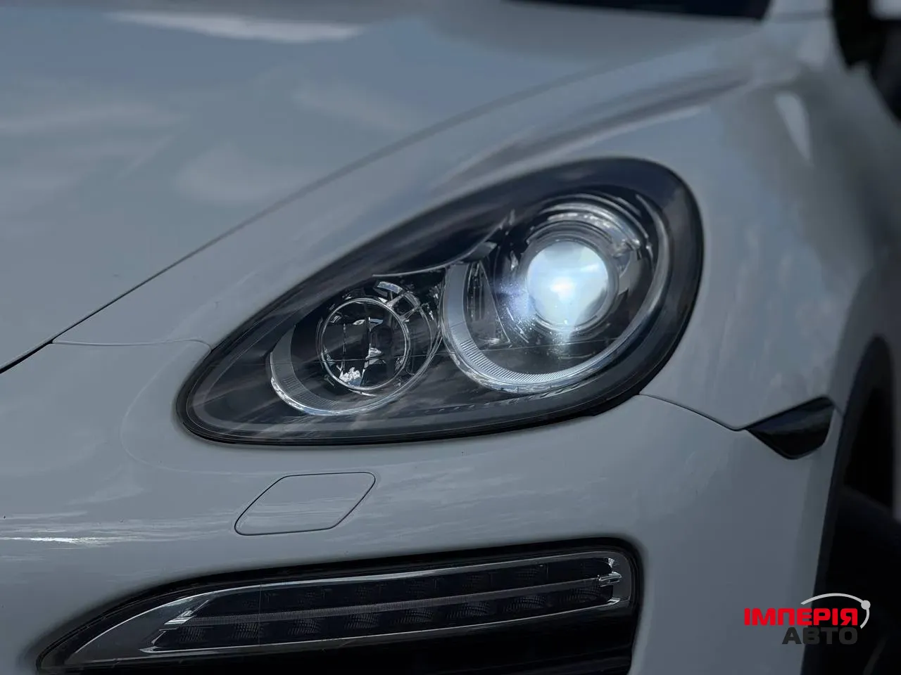 Porsche Cayenne - фото 4