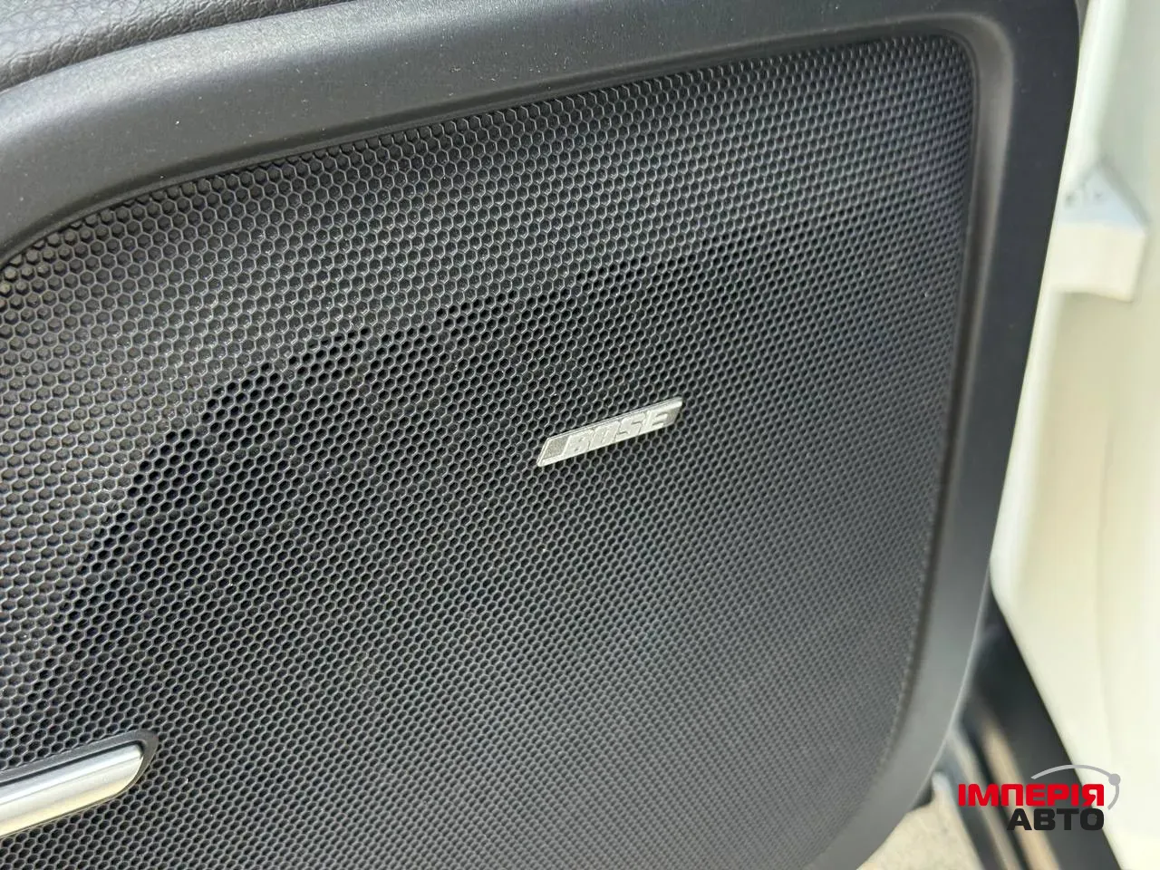 Porsche Cayenne - фото 26