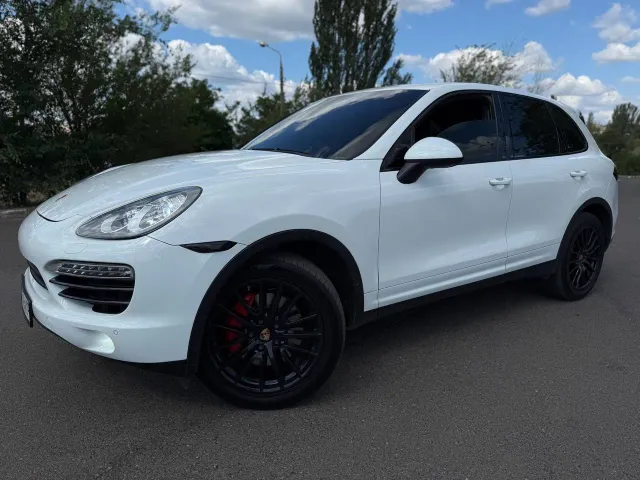 Porsche Cayenne - фото 2