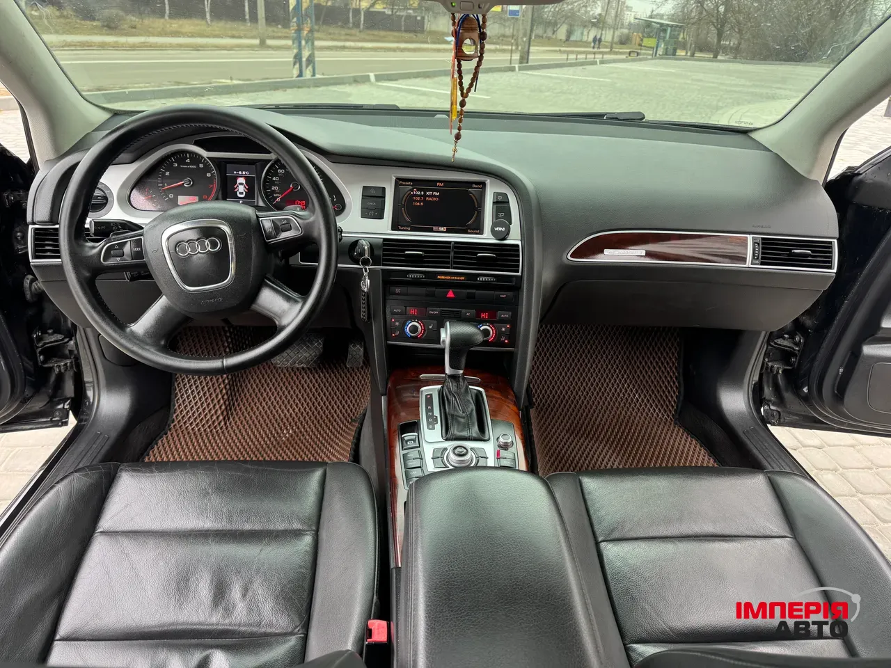 Audi A6 - фото 14