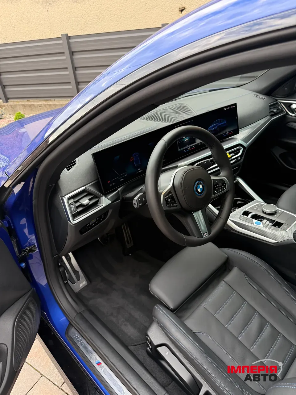 BMW i4 - фото 8