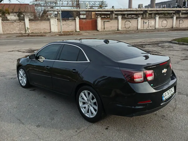 Chevrolet Malibu - фото 1