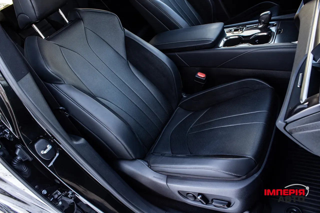 Lexus RX - фото 56