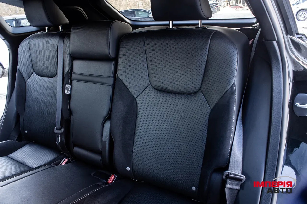 Lexus RX - фото 41