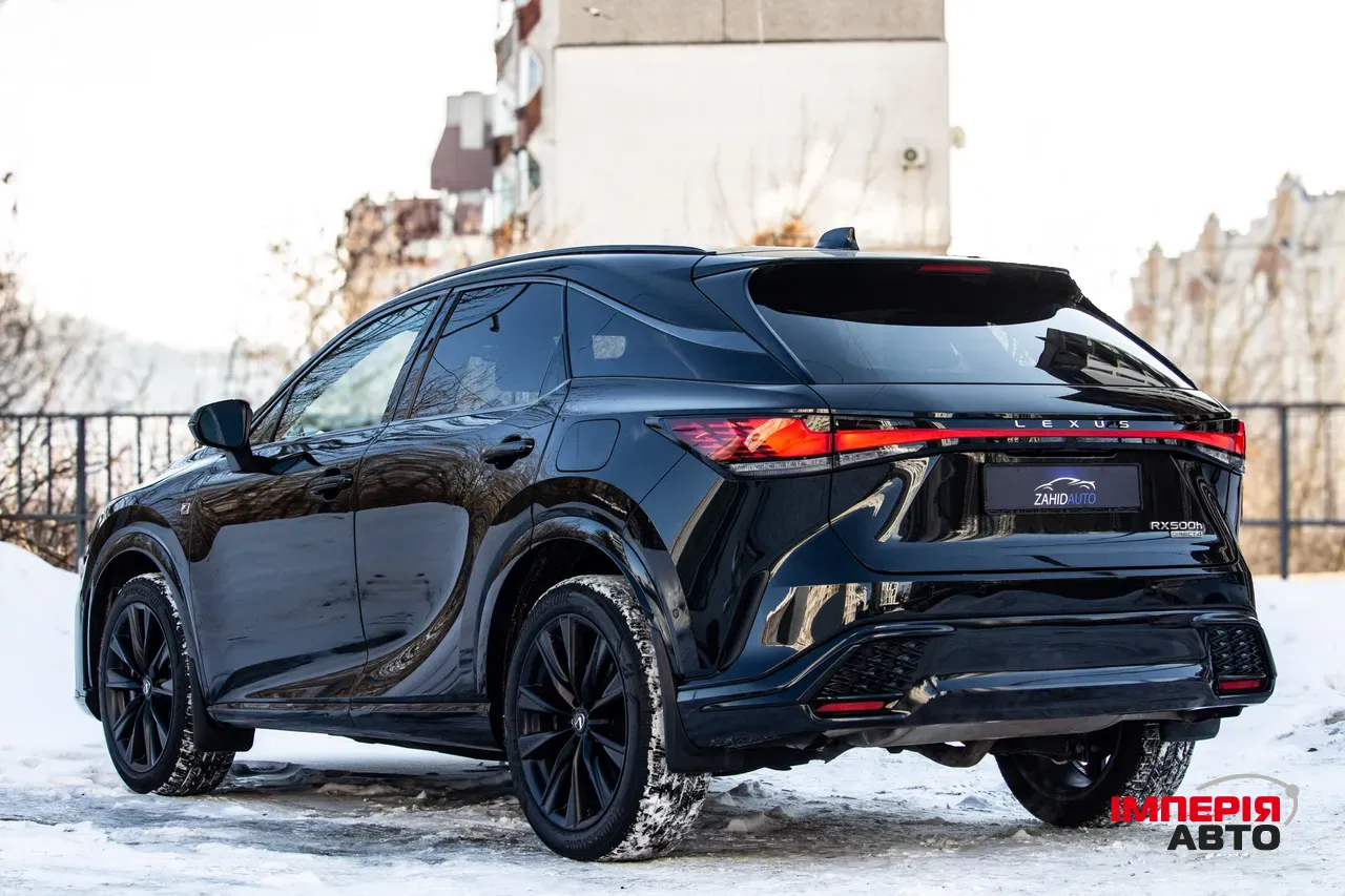 Lexus RX - фото 22