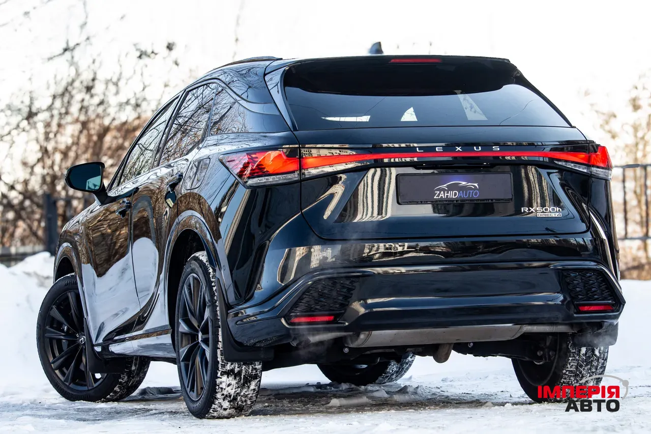 Lexus RX - фото 25