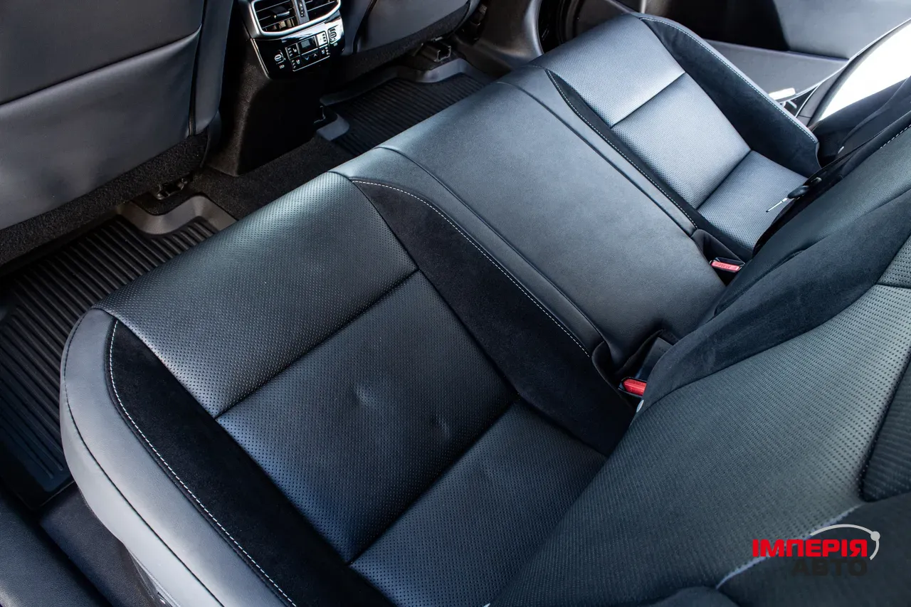 Lexus RX - фото 39