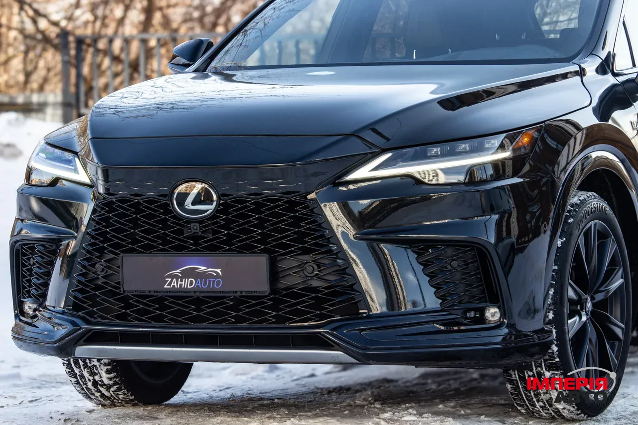 Lexus RX - фото 3