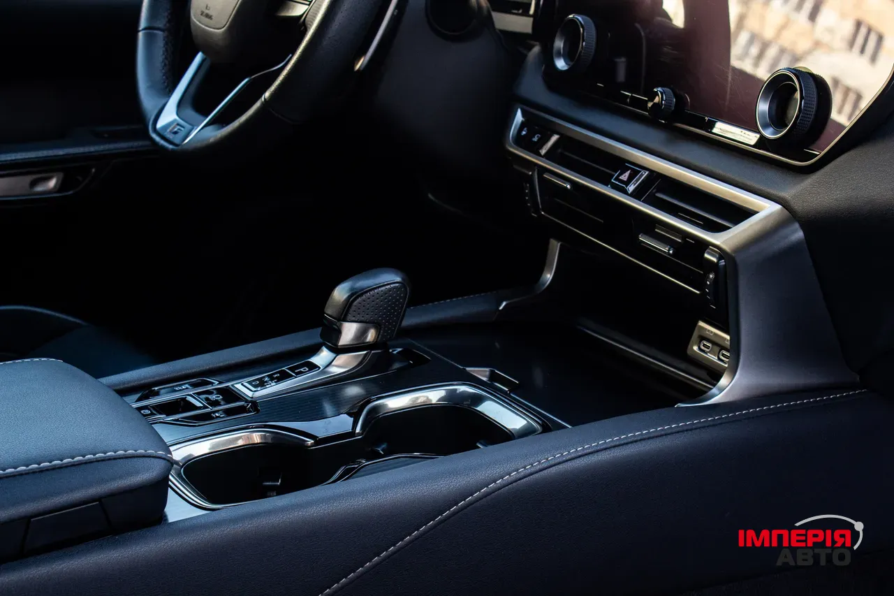 Lexus RX - фото 53