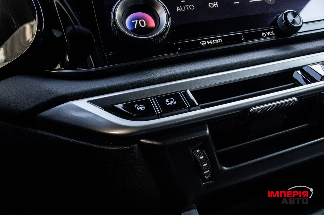 Lexus RX - фото 67