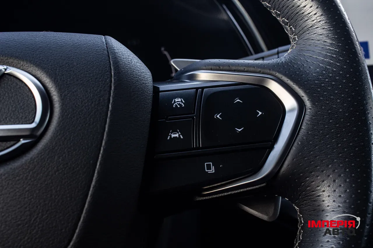 Lexus RX - фото 79