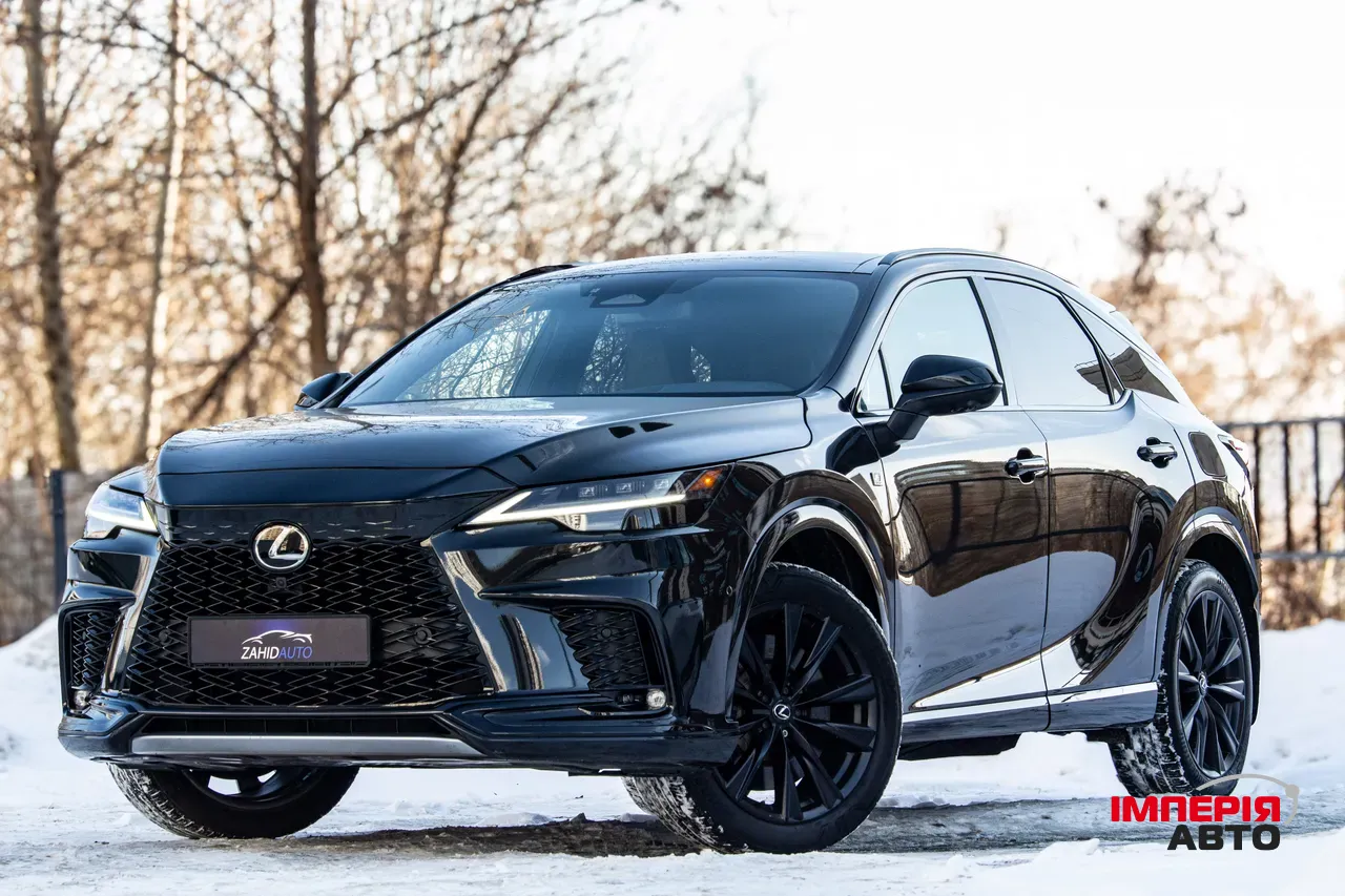 Lexus RX - фото 15