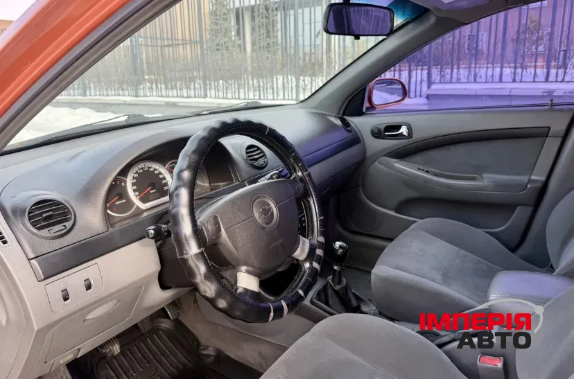 Chevrolet Lacetti - фото 13