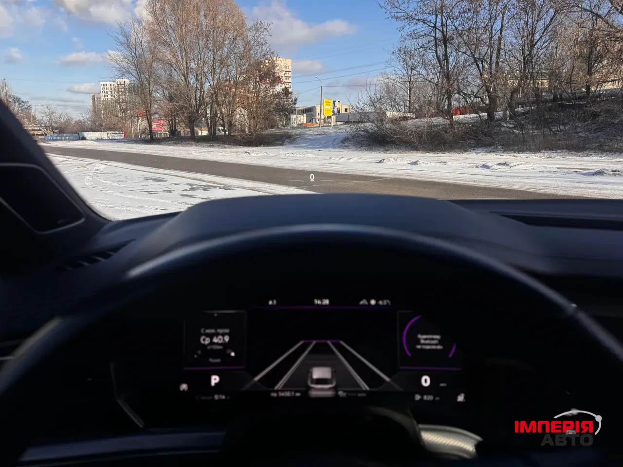 Volkswagen Touareg - фото 14