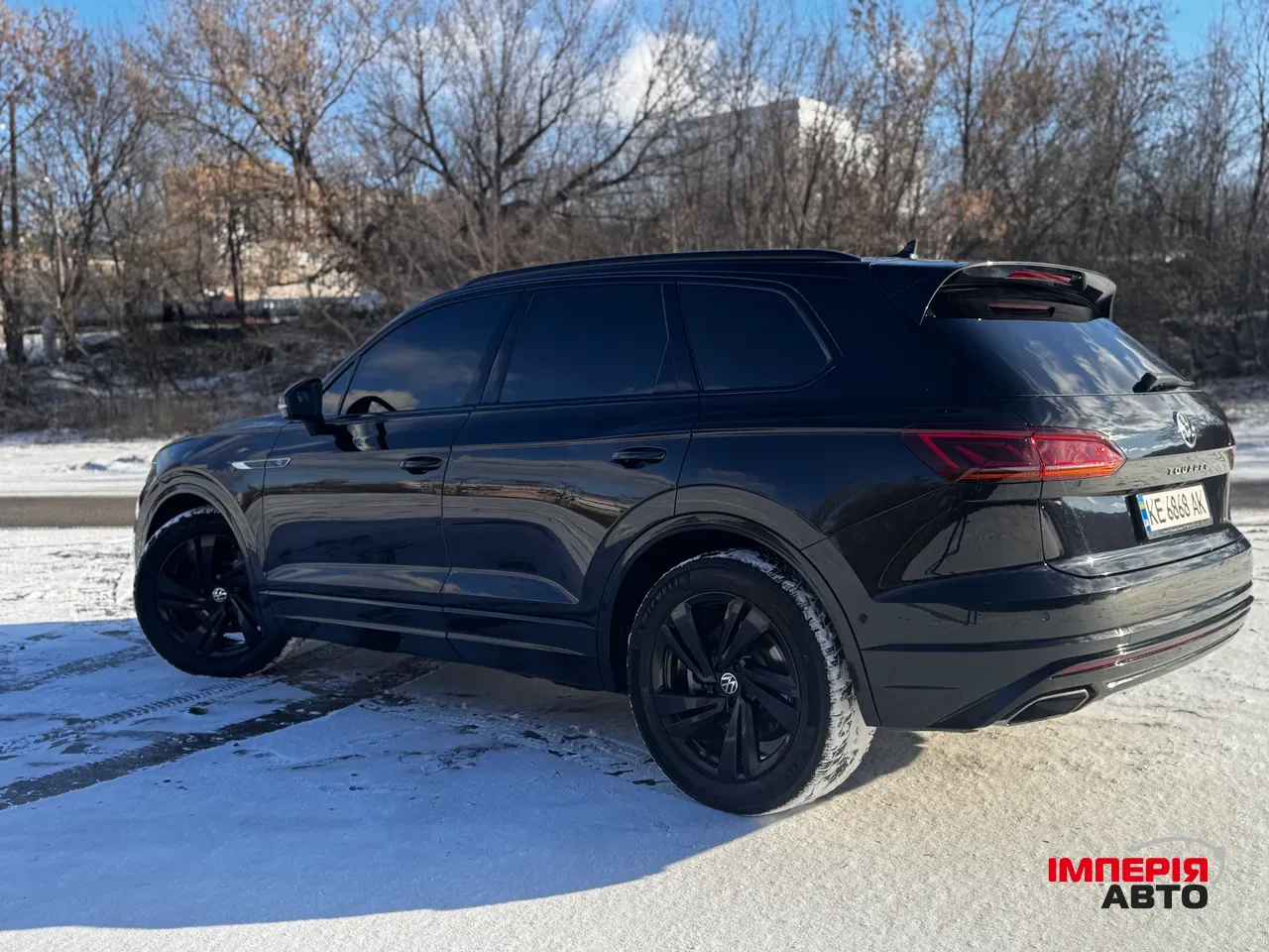 Volkswagen Touareg - фото 3