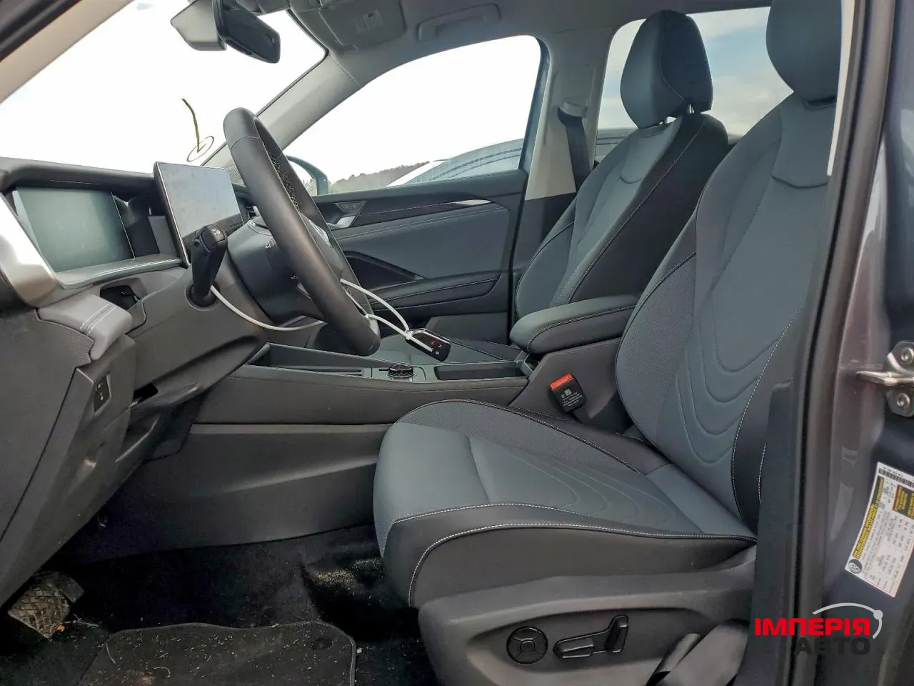 Volkswagen Tiguan - фото 8