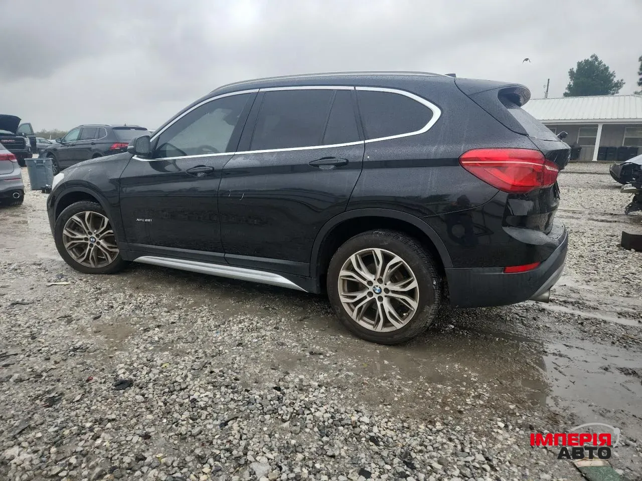 BMW X1 - фото 5