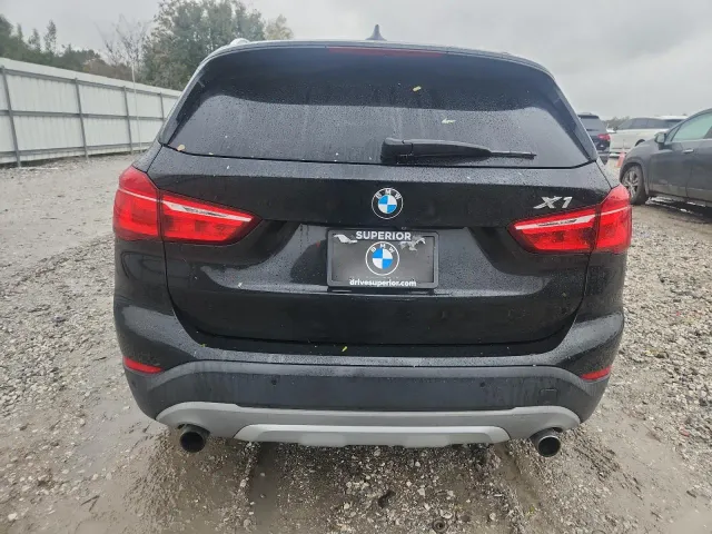 BMW X1 - фото 2