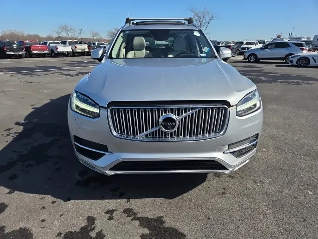Volvo XC90 - фото 2