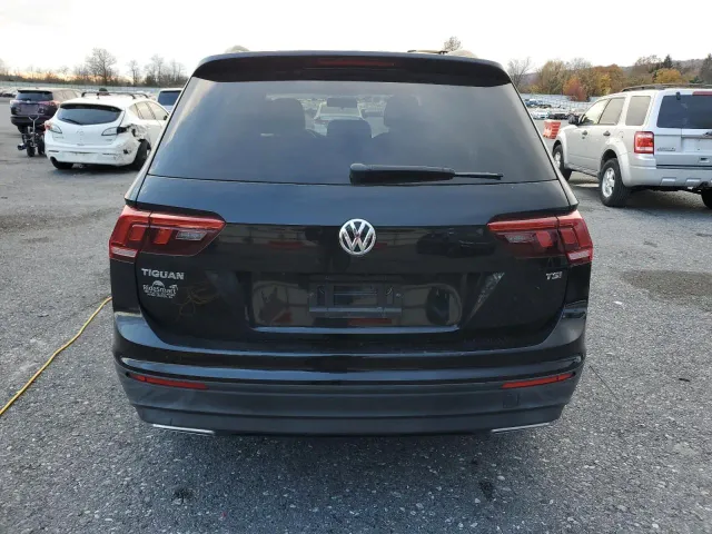 Volkswagen Tiguan - фото 4