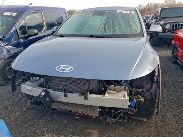 Hyundai IONIQ 5 - фото 4