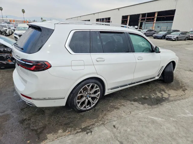 BMW X7 - фото 5