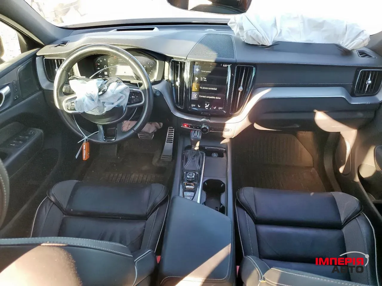 Volvo XC60 - фото 7